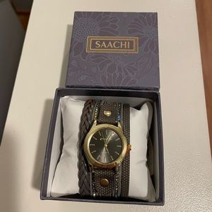 Brand new “Saachi”watch for ladies.💞